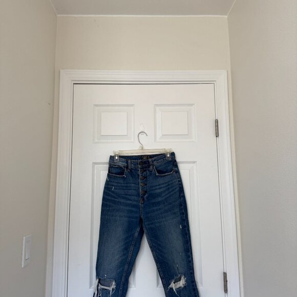 ABERCROMBIE & FITCH Ultra High Rise Mom Jeans Button Fly Dark Wash Size 26 - Picture 2 of 7